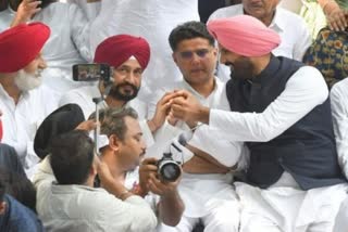 PUNJAB CONGRESS UNITES