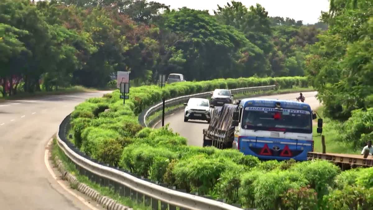 Fences On National Highways In Nizamabad