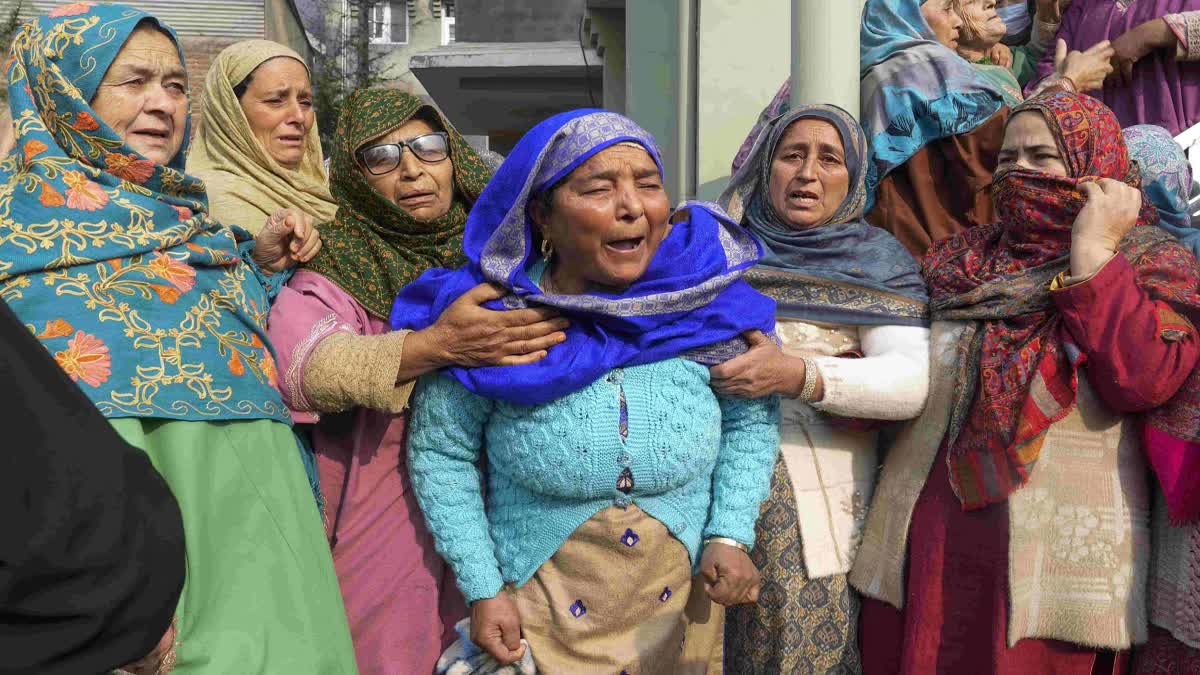 'Soorue Makleo': Nowgam Blast Happened Minutes From My Home. Here Is What I Witnessed That Night