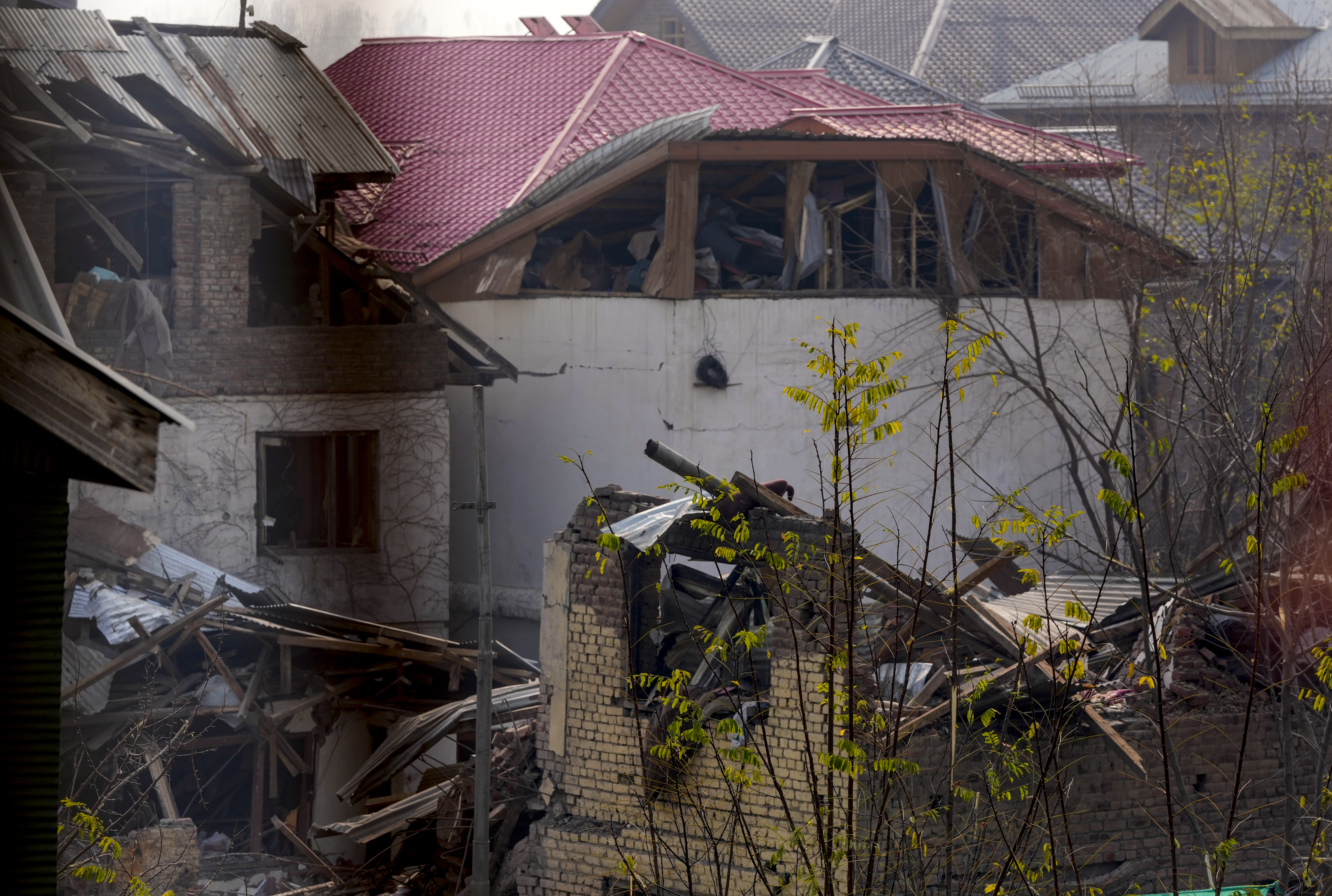 'Soorue Makleo': Nowgam Blast Happened Minutes From My Home. Here Is What I Witnessed That Night