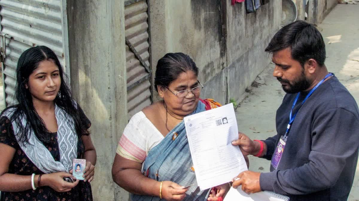 எஸ்ஐஆர்: மே.வங்கத்தில் 58 லட்சம் பேர் நீக்கம்; புதுச்சேரியில் 10.04% வாக்காளர்கள் நீக்கம்