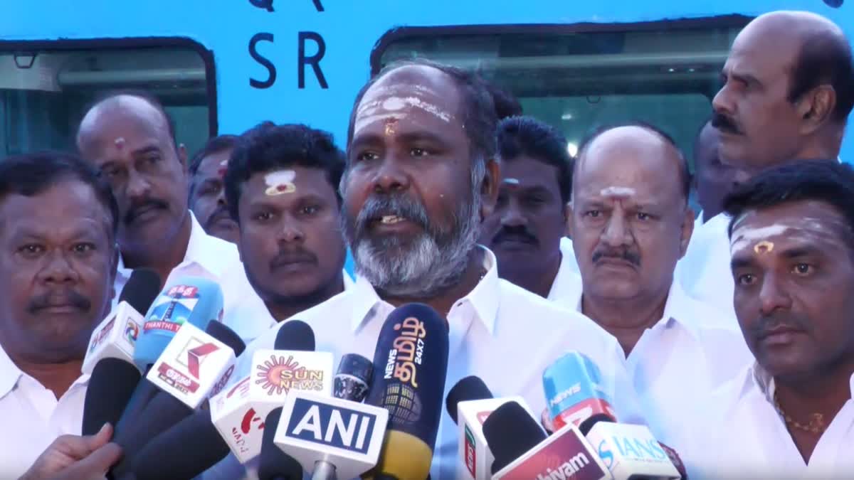 தவெகவுடன் அதிமுக கூட்டணியா? -  முன்னாள் அமைச்சர் சூசகம்