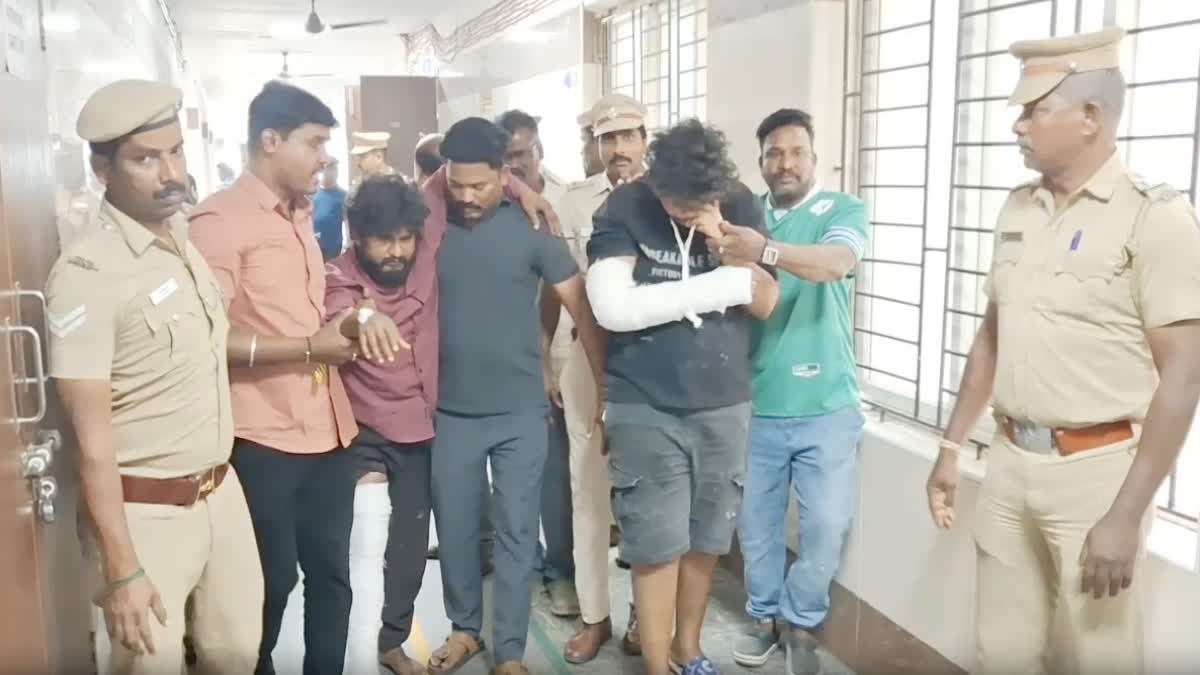 கஞ்சா போதையில் கொடூரம்: 2 நண்பர்கள் அடித்துக்கொலை