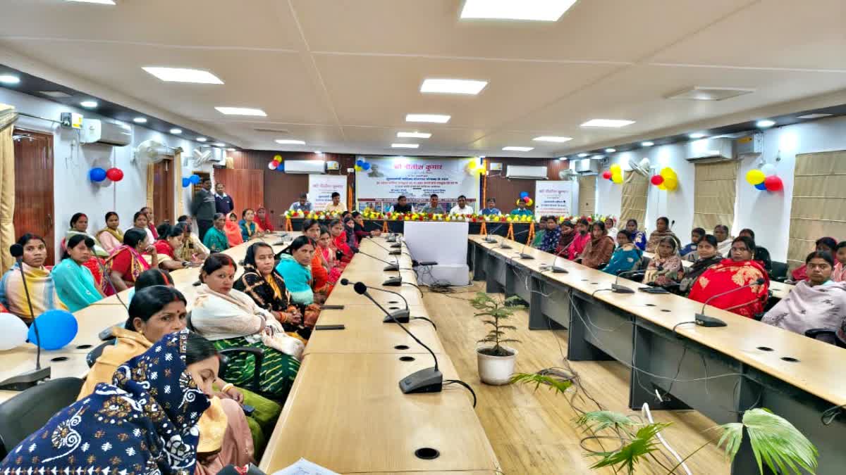 MUKHYAMANTRI MAHILA ROJGAR YOJNA