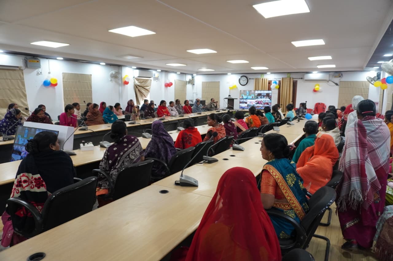 MUKHYAMANTRI MAHILA ROJGAR YOJNA