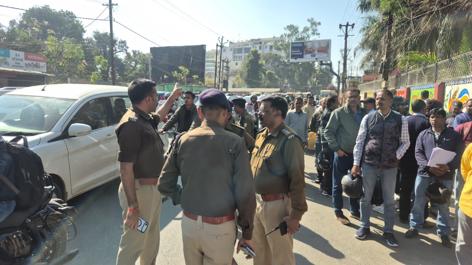Traffic police arrangements to ensure that students do not stuck in traffic jams during board exams in Ranchi