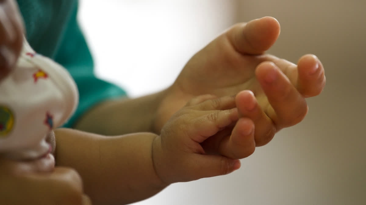 SC: Adoptive Mothers Entitled To Maternity Leave Regardless Of Child's Age
