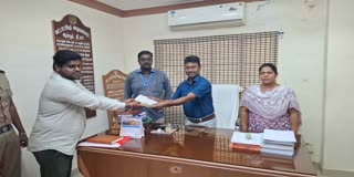 ஆம்பூரில் 80 ஆயிரம் ரூபாய் பறிமுதல்