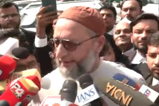 اسد الدین اویسی سپریم کورٹ کے موقف سے پرامید، کہا، وقف ترمیمی قانون کے خلاف جنگ جاری رہے گی