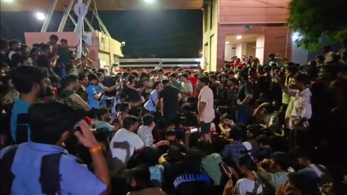 Haryana: Bihar Student Found Dead At NIT Kurukshetra; Fourth Death In Two Months, Students Demand CBI Probe Students protest at the main gate of NIT Kurukshetra.