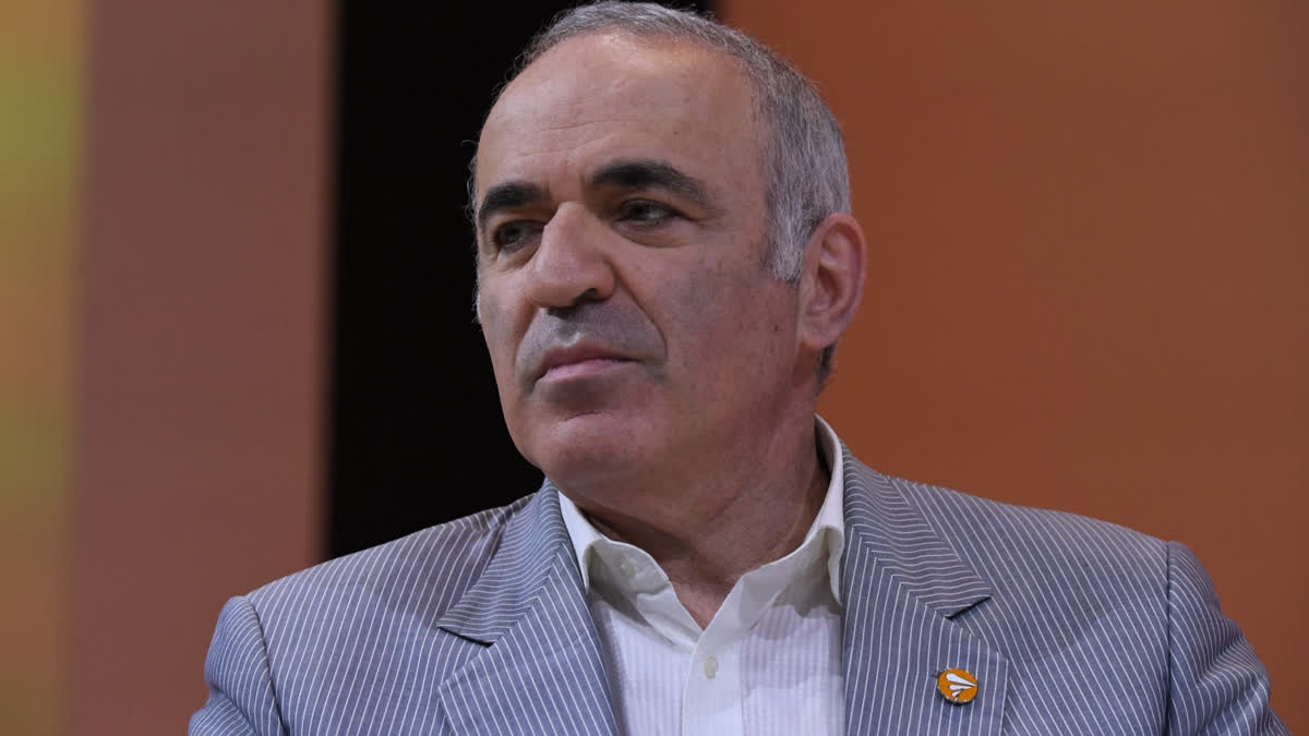 Garry Kasparov on Magnus Carlsen