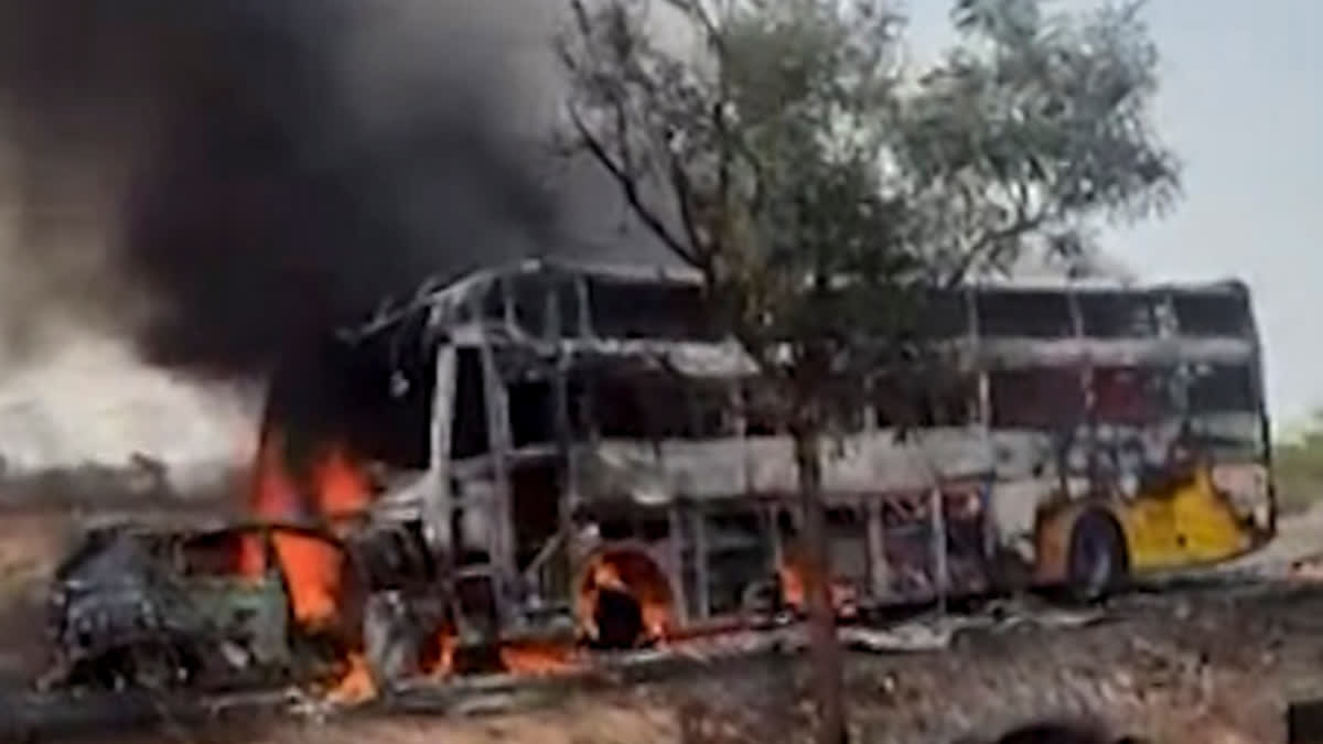Karnataka: Nine Of Family Killed As Car Catches Fire After Collision With Bus In Surpur KARNATAKA CAR BUS ACCIDENT