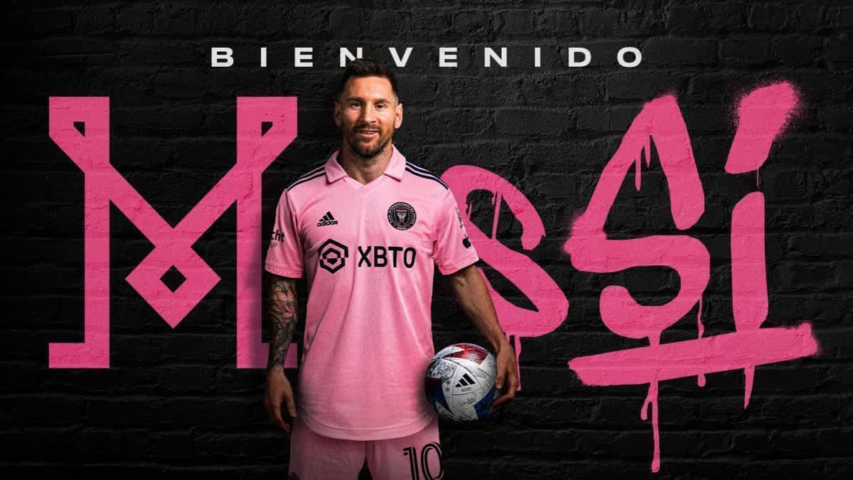 Lionel Messi buy UE Comella
