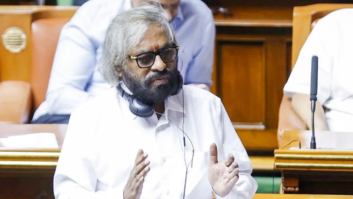 Karnataka Government Releases Trekking SOP Mandating Guidance from Nature Guides & GPS Tracking Karnataka Government Releases Trekking SOP Mandating Guidance from Nature Guides & GPS Tracking