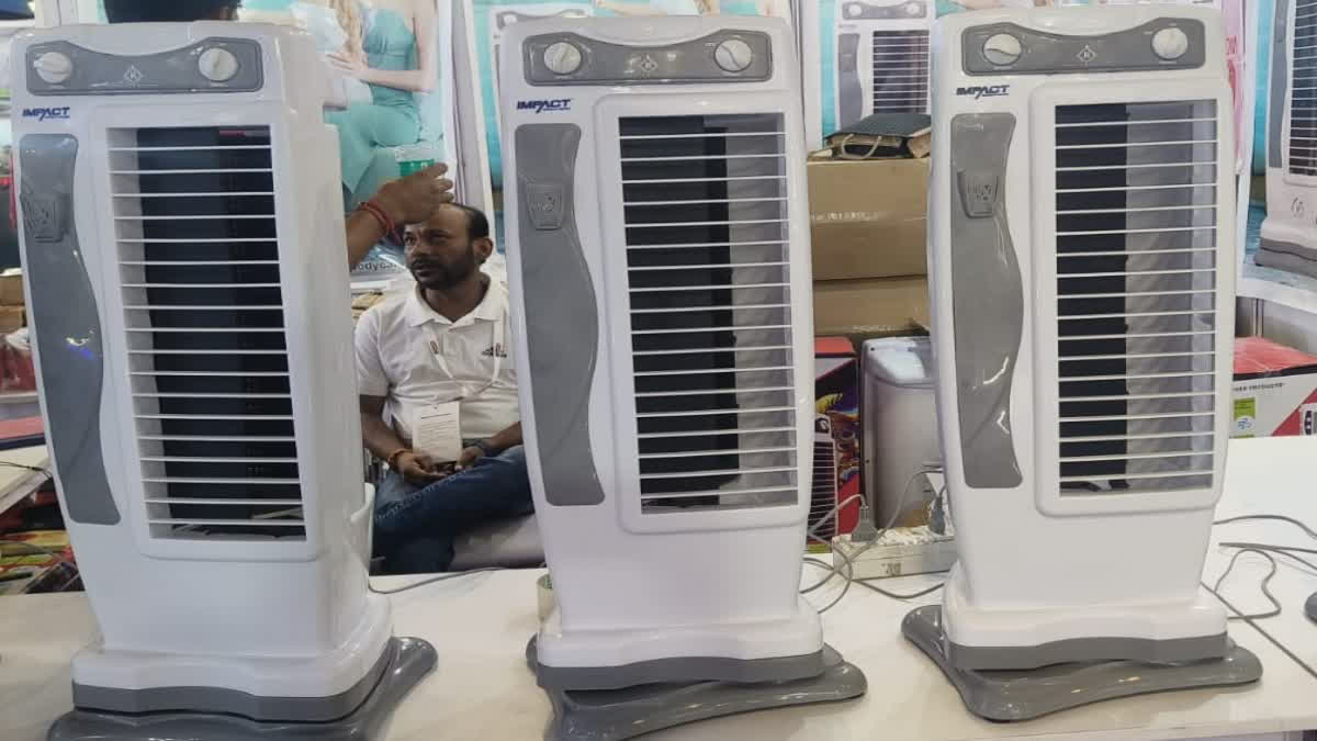 ಏರ್ ಕೂಲರ್ ಆನ್ ಮಾಡಿದರೆ ನಿಮ್ಮ ಕೋಣೆಯಲ್ಲಿ ಆರ್ದ್ರತೆ, ಜಿಗುಟುತನ ಹೆಚ್ಚಾಗುತ್ತದೆಯೇ? ಇಲ್ಲಿವೆ ನೋಡಿ ಸರಳ ಟಿಪ್ಸ್ WATER COOLER TIPS HOW TO REDUCE HUMIDITY IN ROOM HOW TO REMOVE HUMIDITY FROM AIR REMOVE HUMIDITY FROM ROOM COOLER
