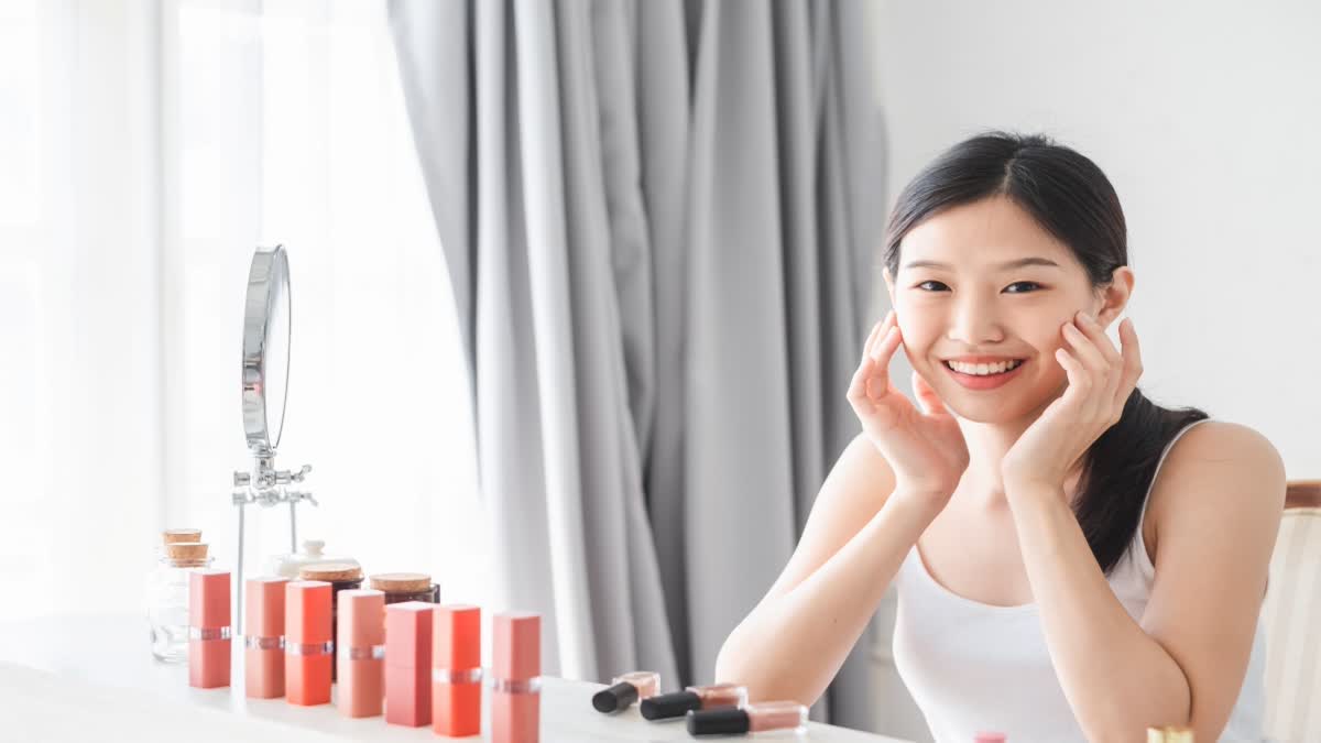 TIPS FOR SKIN IN SUMMER SEASON  SKIN PROTECTION  SUMMER AFFECTING SKINCARE  SUMMER SKIN CARE