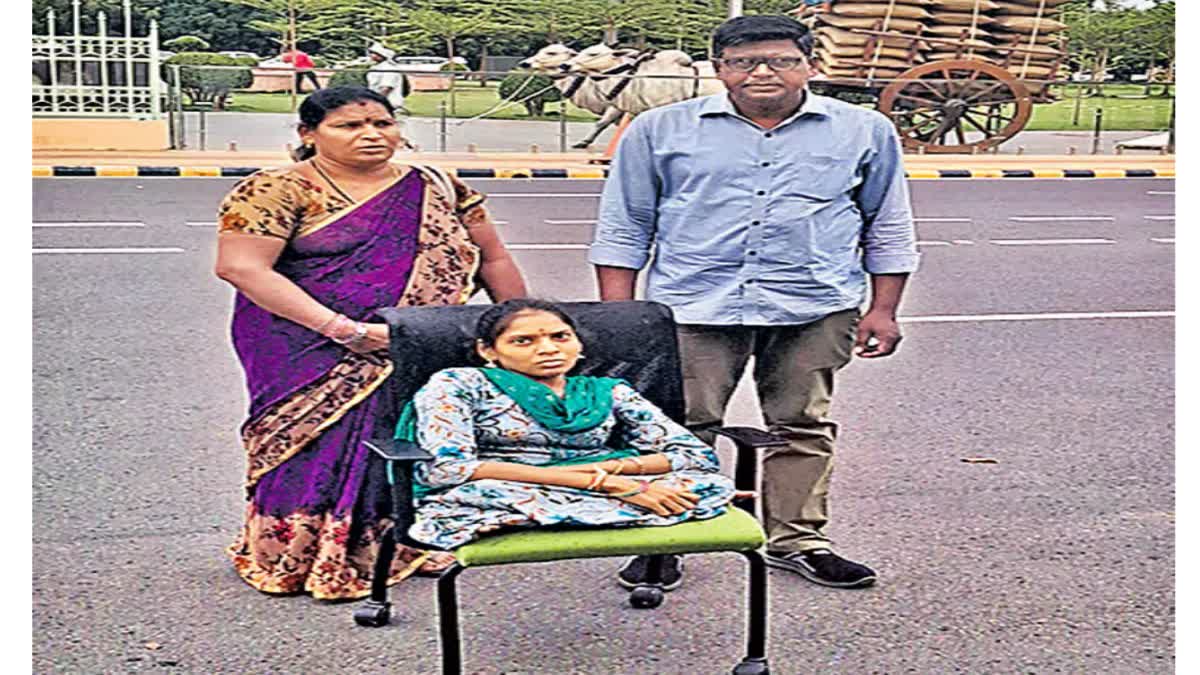 disabled_women_seek_job_help_at_secretariat