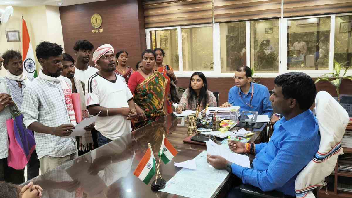 Action against land mafia in Janta Darbar, Ranchi