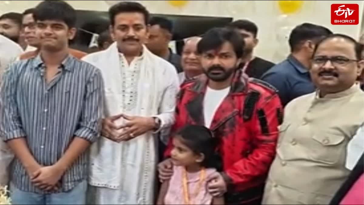 भोजपुरी सुपरस्टार पवन सिंह के कार्यक्रम में हंगामा.