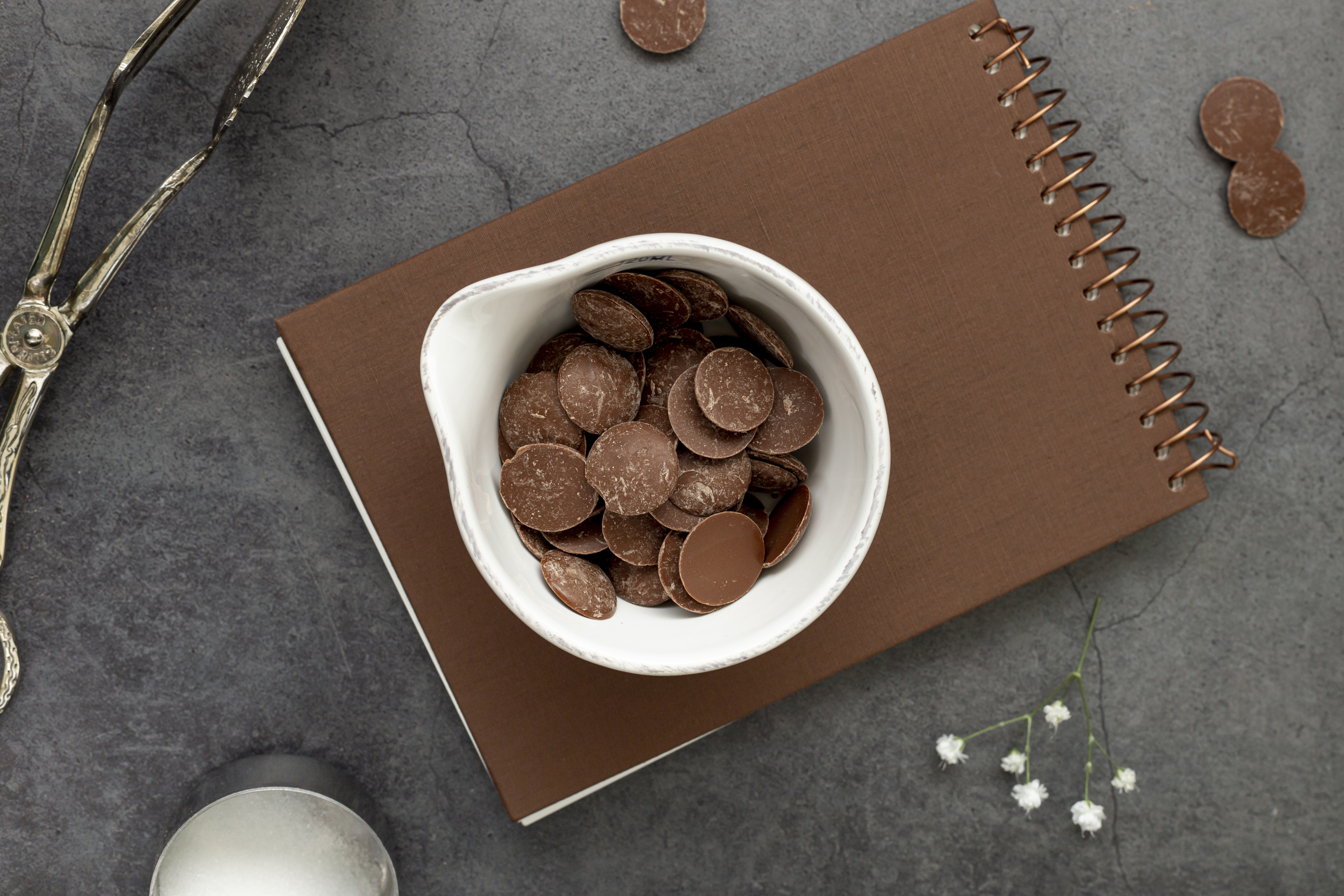 Eating dark chocolate in moderation can promote a healthier heart (Representational Image)
