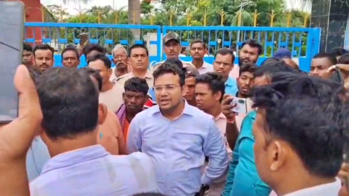 Parents create ruckus over ragging