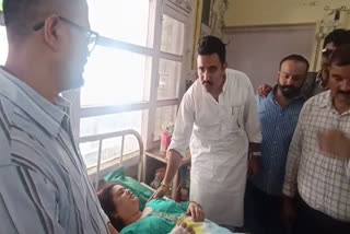 कैबिनेट मंत्री विक्रमादित्य सिंह ने की घायलों से मुलाकात