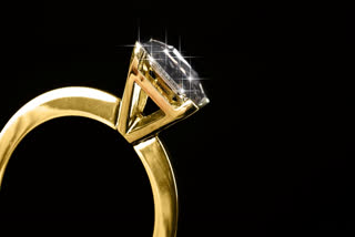 Diamond ring