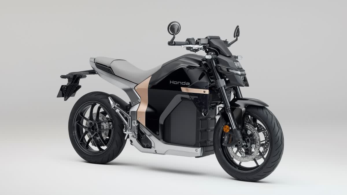 honda-wn7-unveiled-as-brands-first-full-size-electric-bike-for-global-market-design-range