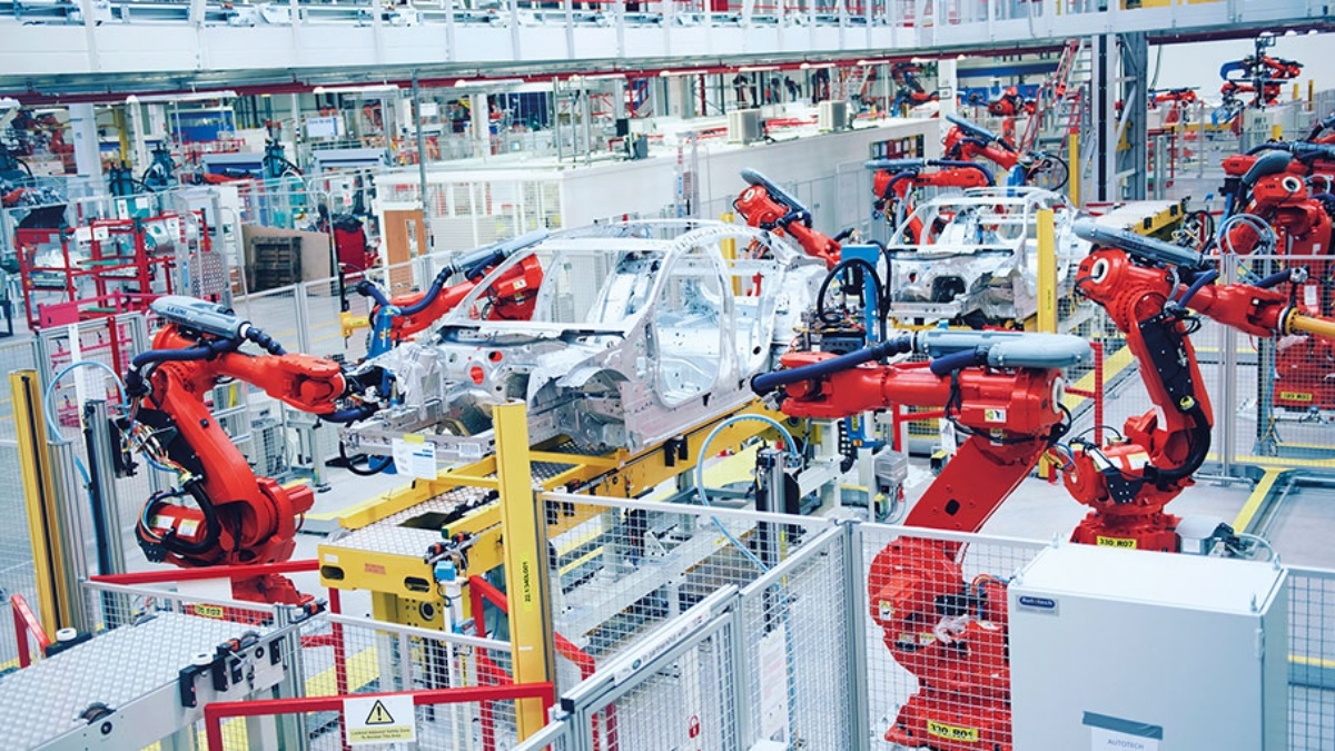 Jaguar Land Rover's Manufacturing Facility