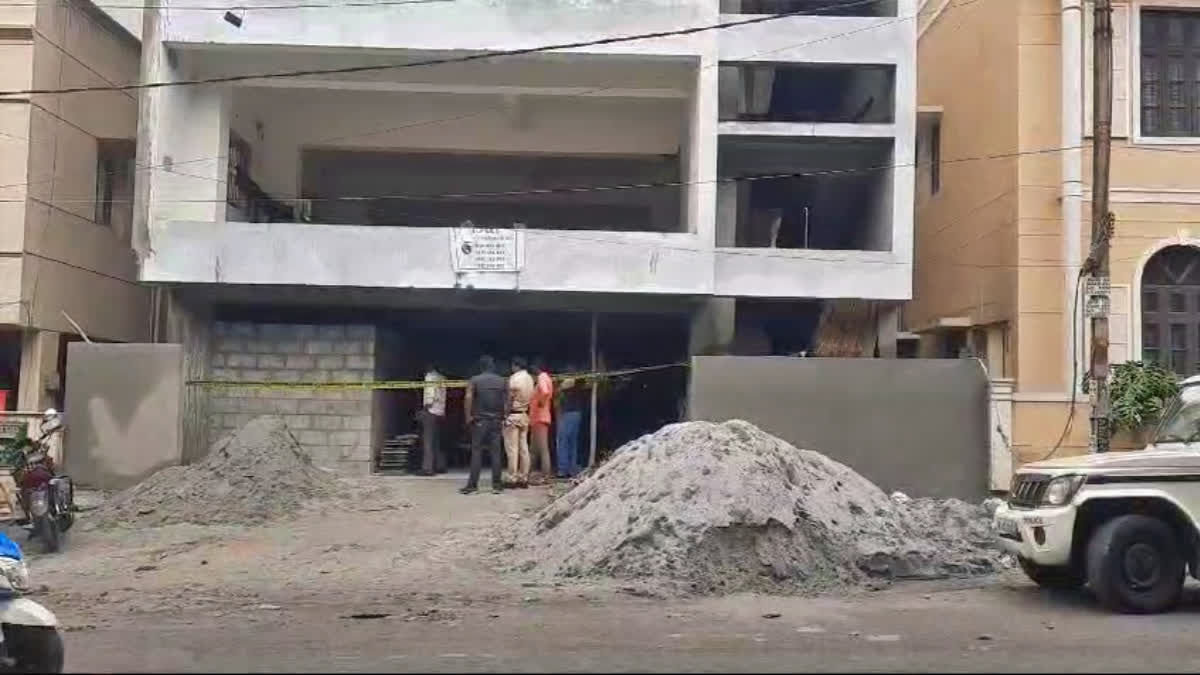 Man Beats Wife, Paramour To Death In Bengaluru, Then Dies By Suicide The underconstruction building in Bengaluru where the deaths took place during the intervening night of Oct 16 and 17, 2024.