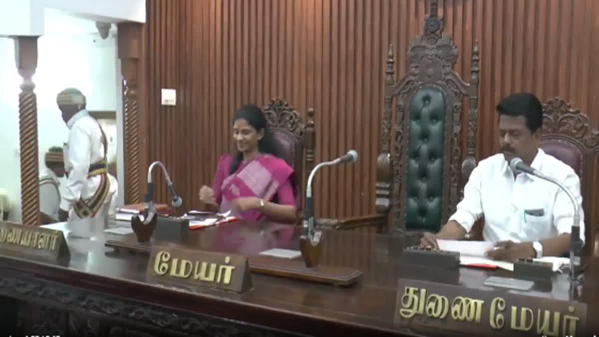 'மேயர் இந்திராணி ராஜினாமா ஏற்பு' - 5 நிமிடத்தில் முடிந்த மதுரை மாமன்ற கூட்டம்!