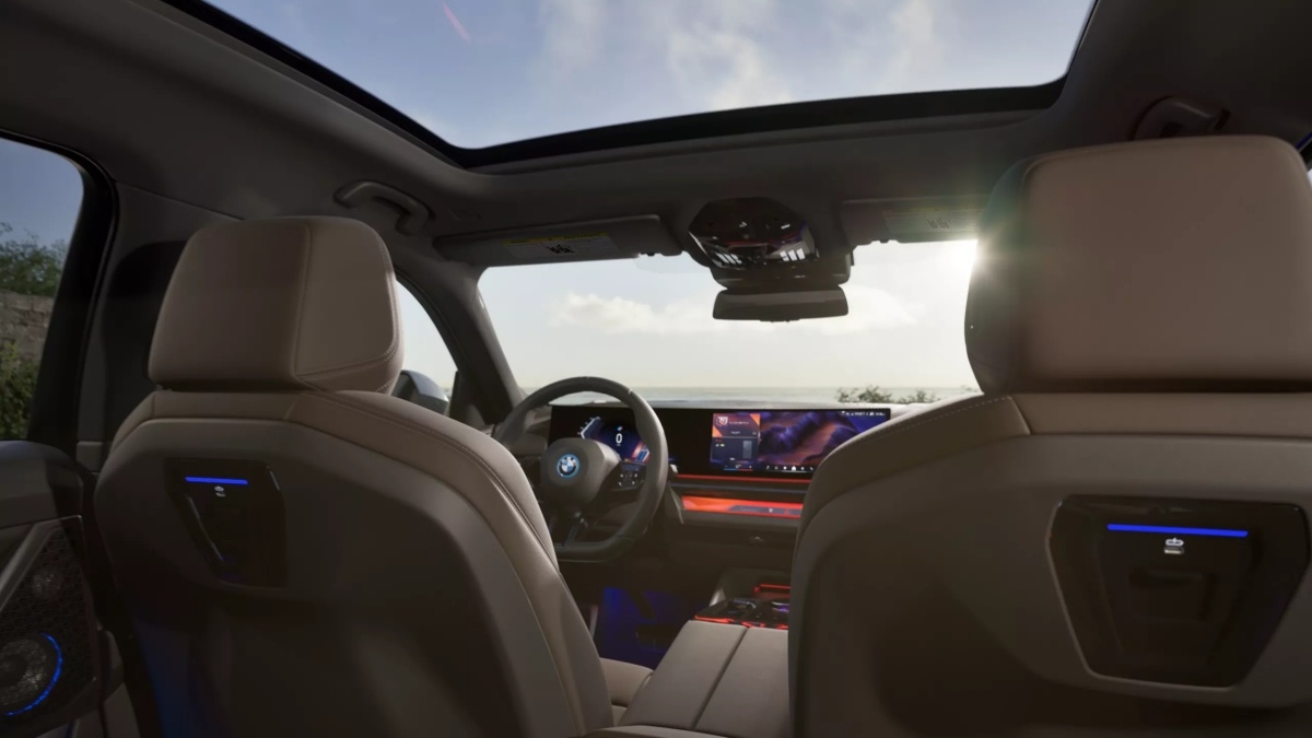 Interior of the new BMW i5 LWB