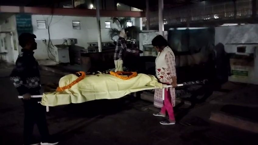 Pushpalata Singh gives dignity to dead