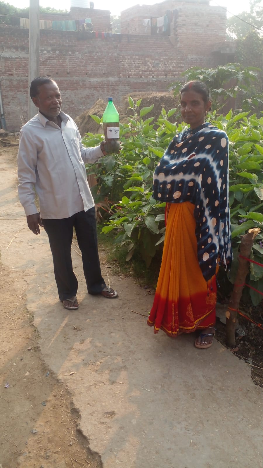 Vijendra Chaudhary and his 40-year-old wife, Yashoda Kumari