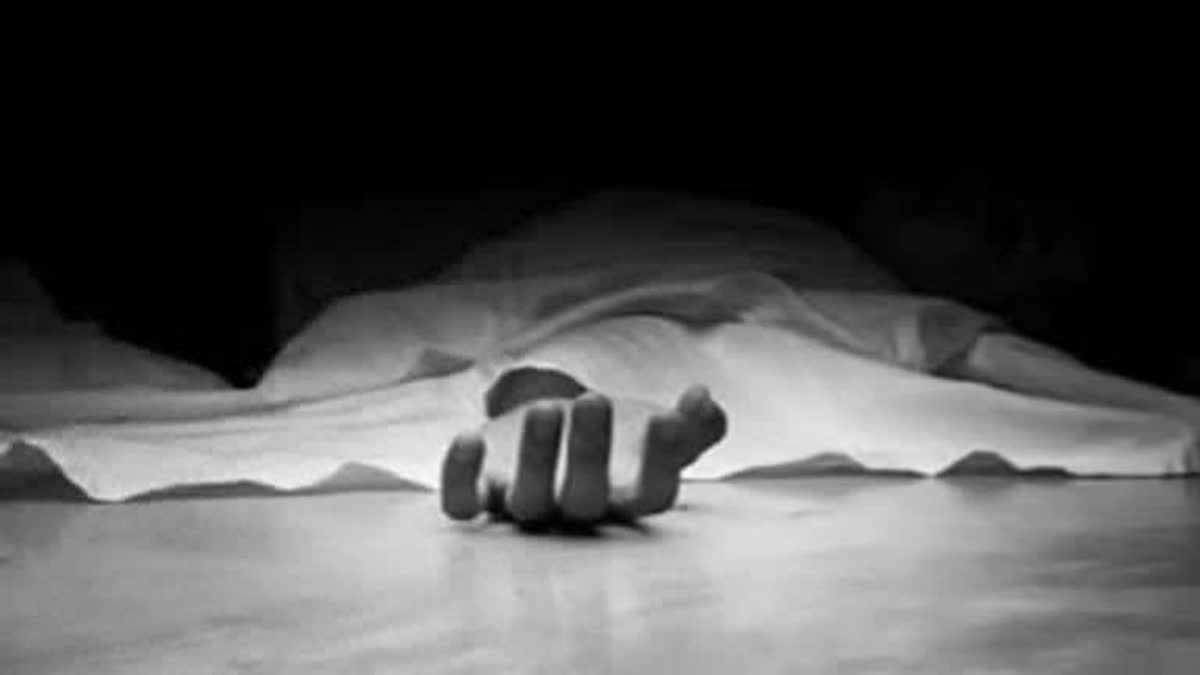 two-elderly-people-dead-body-found-from-well-in-ranchi