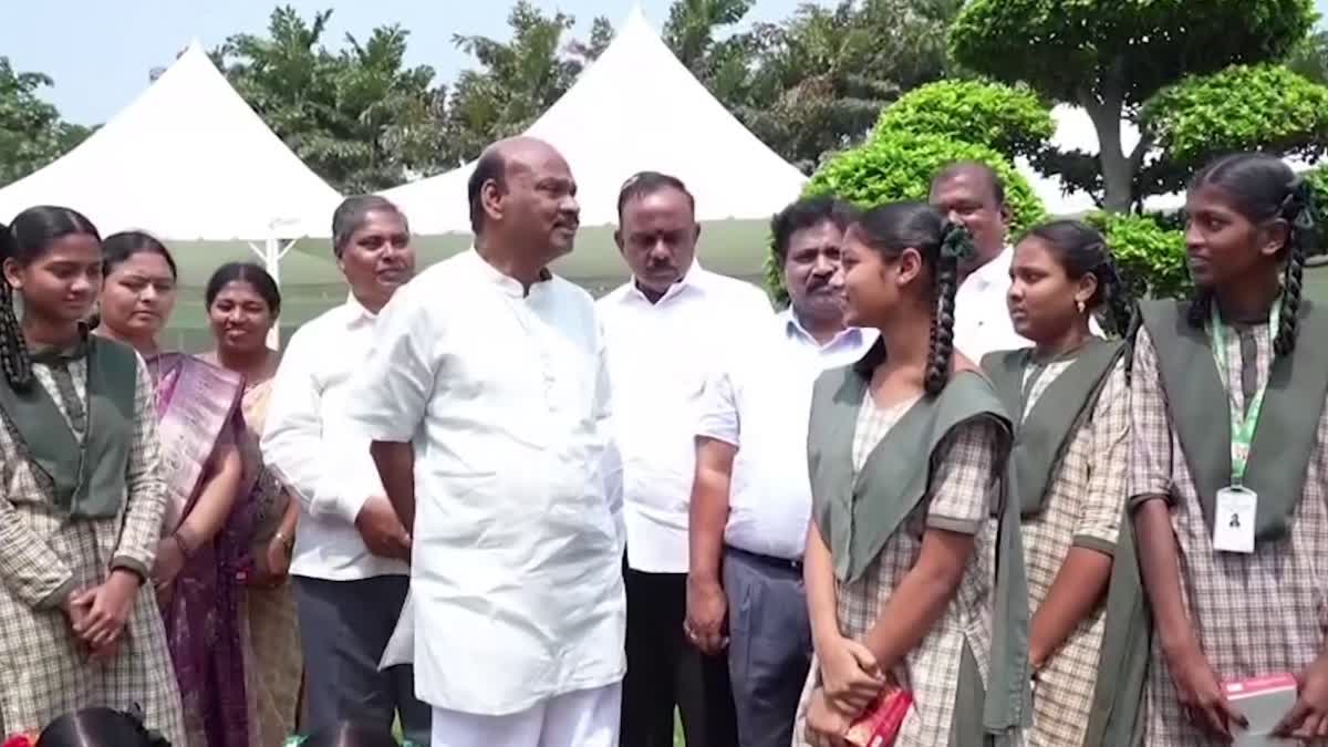 Speaker_Ayyanna_met_Students