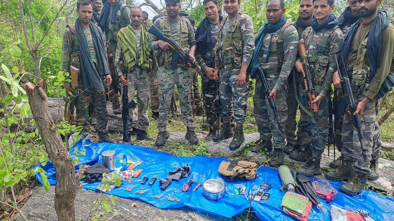 The fight against Naxalites in Saranda area of ​​Jharkhand has reached a decisive phase