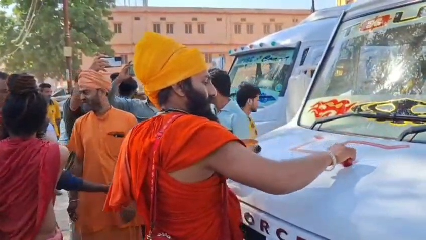 Buses flagged off from Haridwar as the Char Dham Yatra 2026 begins tomorrow.