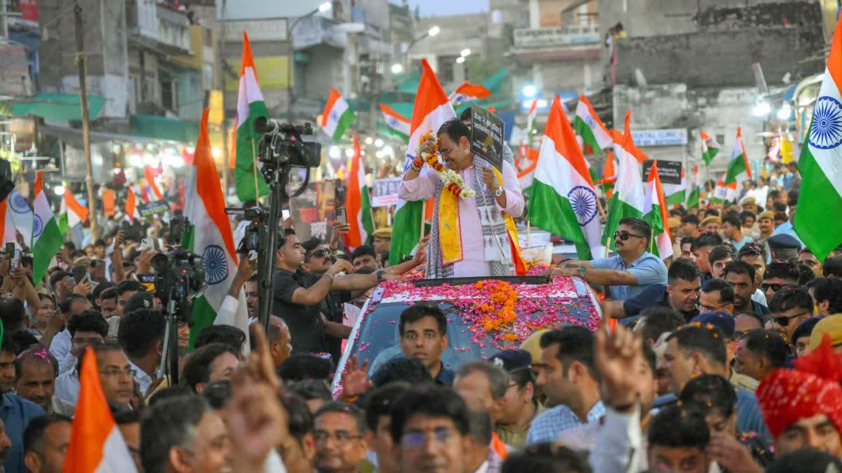 सीएम भजनलाल शर्मा के नेतृत्व में निकली तिरंगा यात्रा