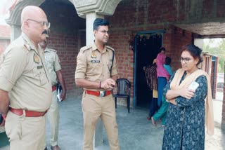 पुलिस ने लोगों से ली जानकारी.
