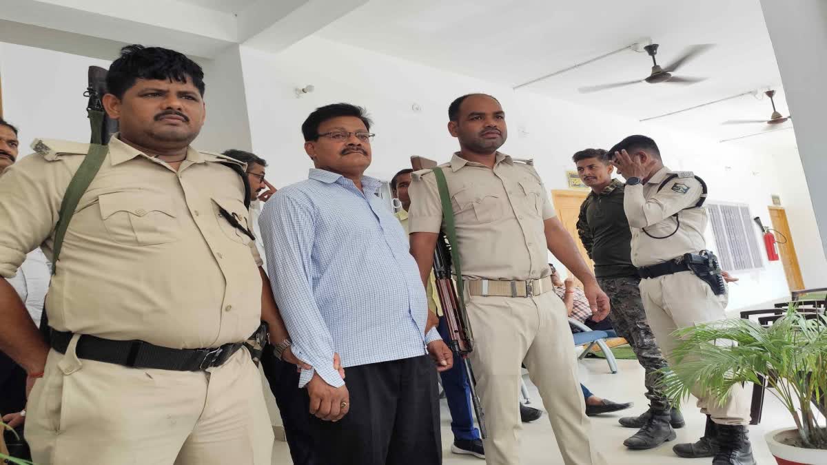 CLERK ARRESTED FOR TAKING BRIBE