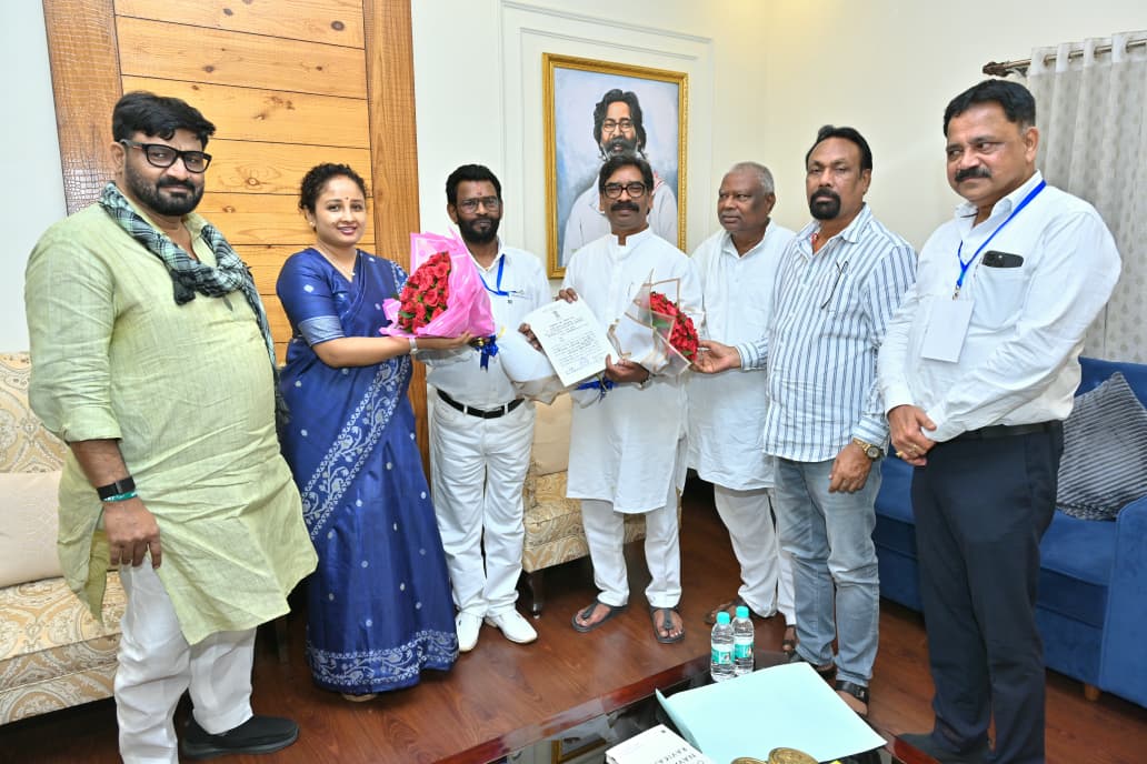 JMM and independent candidate won voting for two seats of Rajya Sabha in Jharkhand