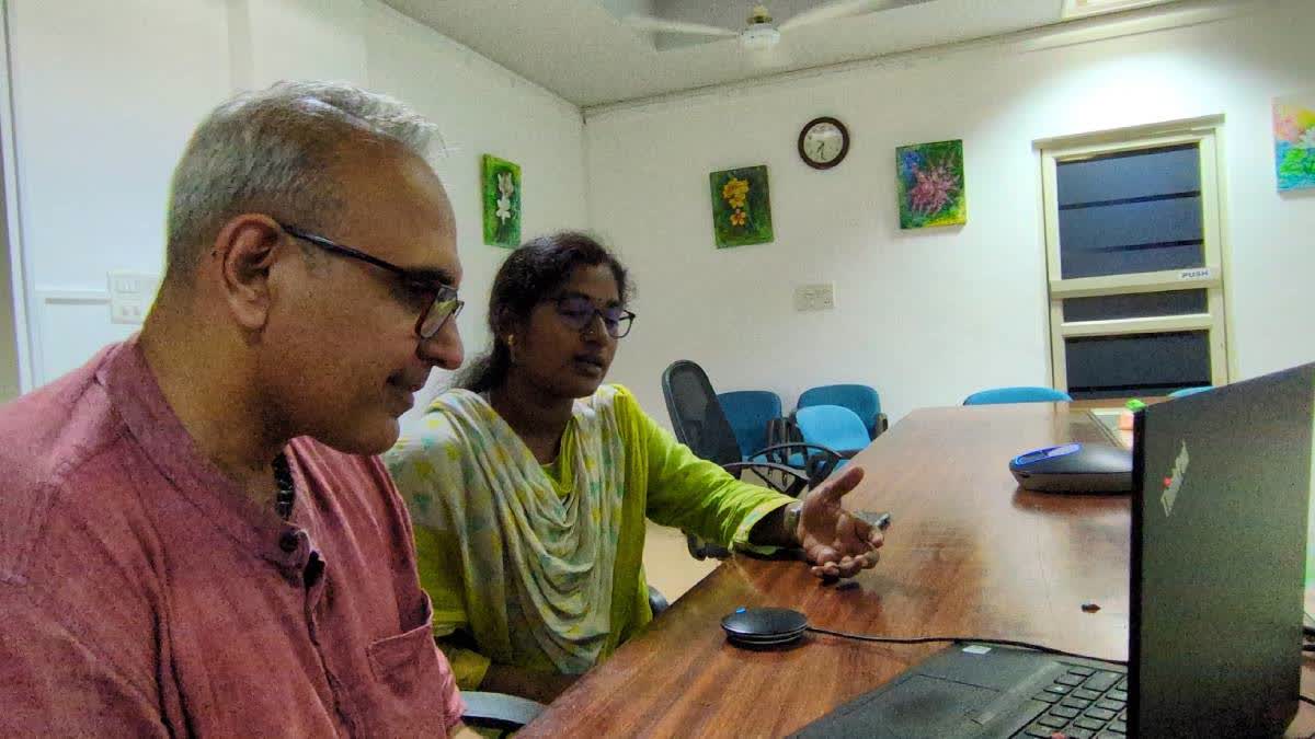 Paper On India's Traditional Mathematics at Seoul meet Etv Bharat