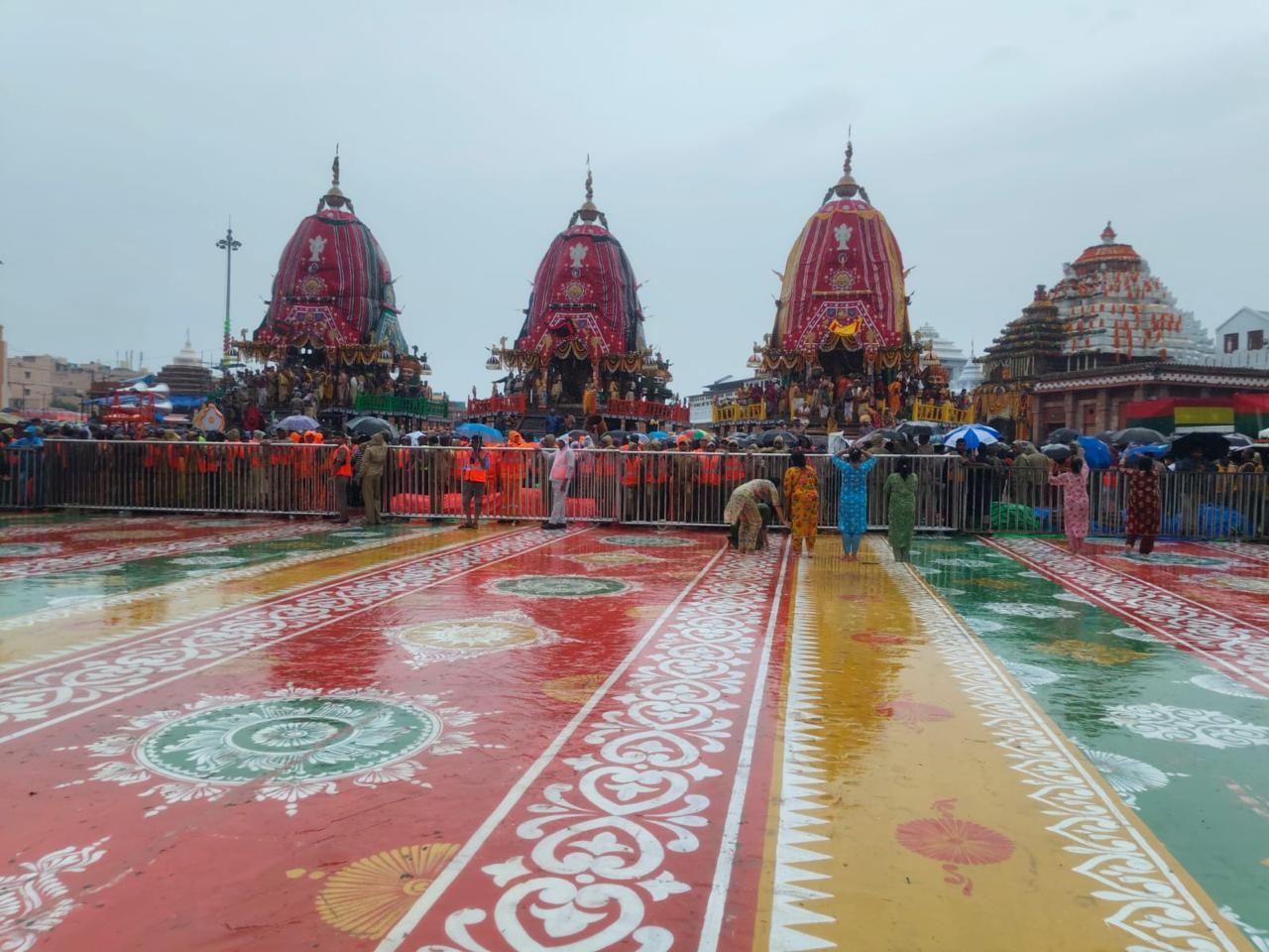 Before Jagannath, There Are No VIPs, There Are Only Devotees