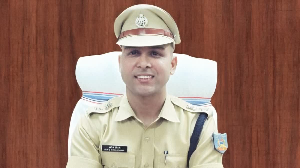 LOCAL VILLAGERS REACHED POLICE