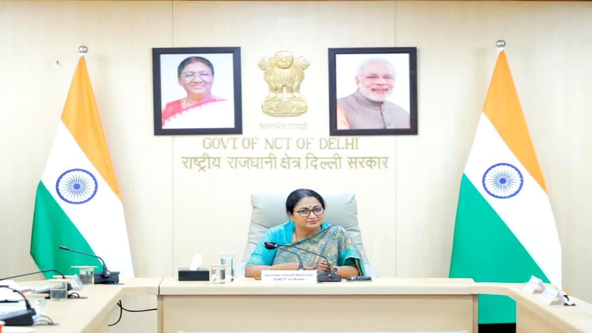 दिल्ली लक्ष्मी योजना: मुख्यमंत्री रेखा गुप्ता ने की समीक्षा बैठक, योजना को मिली अभूतपूर्व जन प्रतिक्रिया