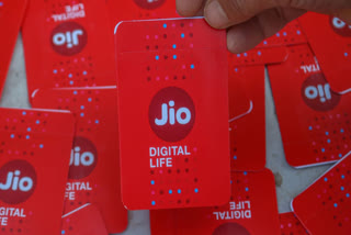 JIO PRICE LOCK  JIO PREPAID POSTPAID TARIFF  JIO CASHBACK OFFER  MYJIO APP PRIME