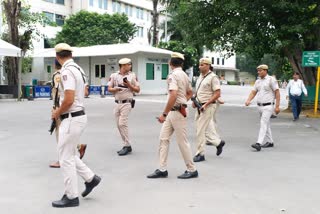 गैंगस्टरों के खिलाफ बड़ा एक्शन