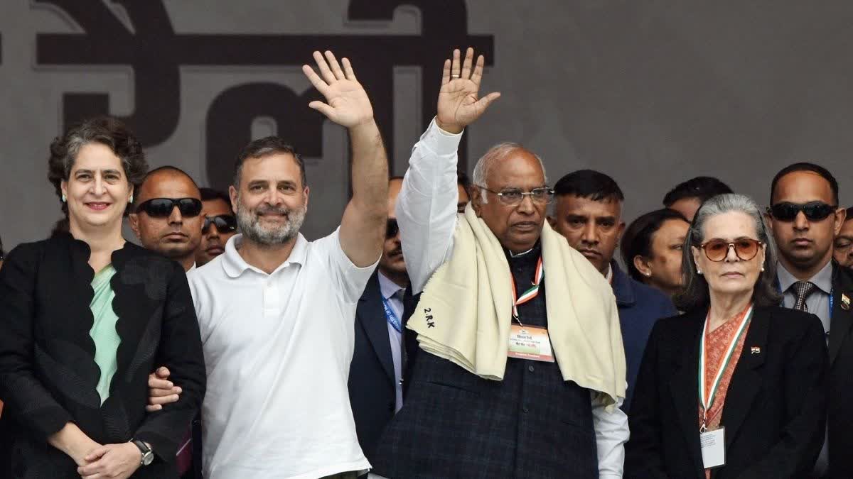Rahul, priyanka to join high profile Congress yatra to start in poll-bound Goa on Sep 22