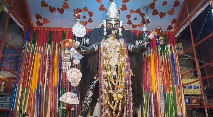Naihati's Boro Maa Kali